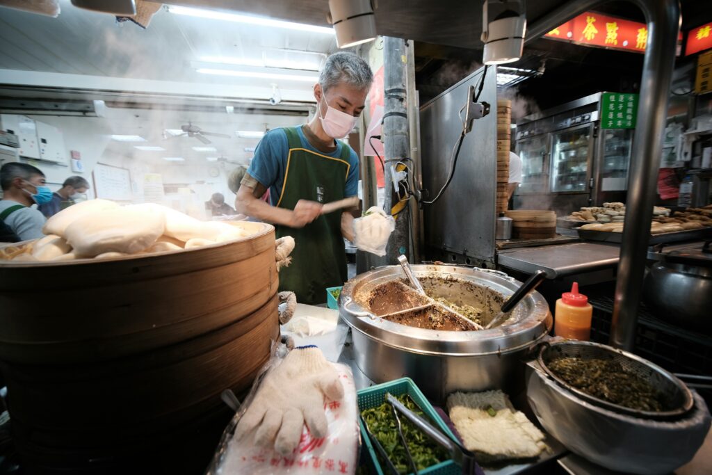 Taichung food restaurants,Taichung food market,Taichung food menu,Best restaurants in Taichung,taichung breakfast, taichung michelin,Taichung food guide,Best food in Taichung,Best hotpot in Taichung